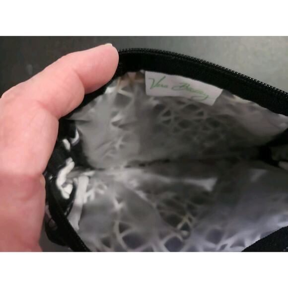 VERA BRADLEY Quilted Purse with Cosmetic Bag Day & Night Floral Black & White - Picture 4 of 10